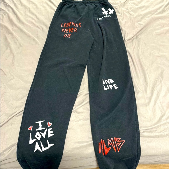 sweats - Picture 1 of 2